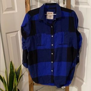 ‼️LAST CHANCE‼️ Blue boyfriend fit flannel